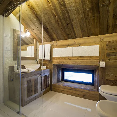 Re Delle Alpi & Spa, 4 Stelle Superior 4* 라튈르