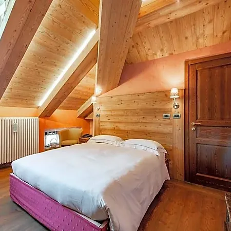 Re Delle Alpi & Spa, 4 Stelle Superior Ξενοδοχείο La Thuile