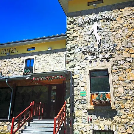 Re Delle Alpi & Spa, 4 Stelle Superior 라튈르
